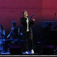 Josh Groban performs during the 'Straight To You Tour 2011' | Picture 111136